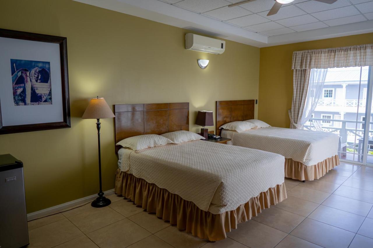 Hotel Casona Del Lago Flores Eksteriør billede