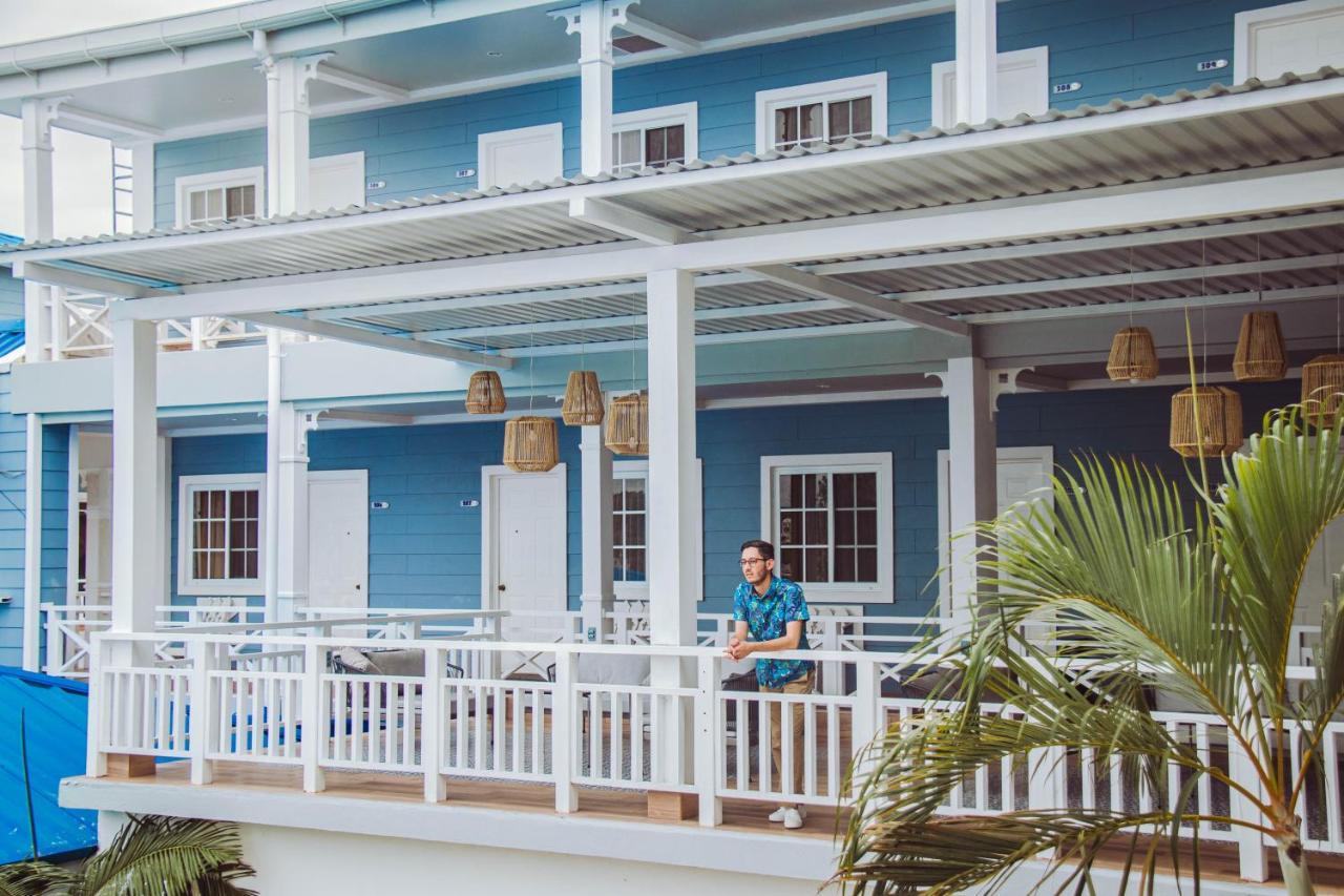 Hotel Casona Del Lago Flores Eksteriør billede