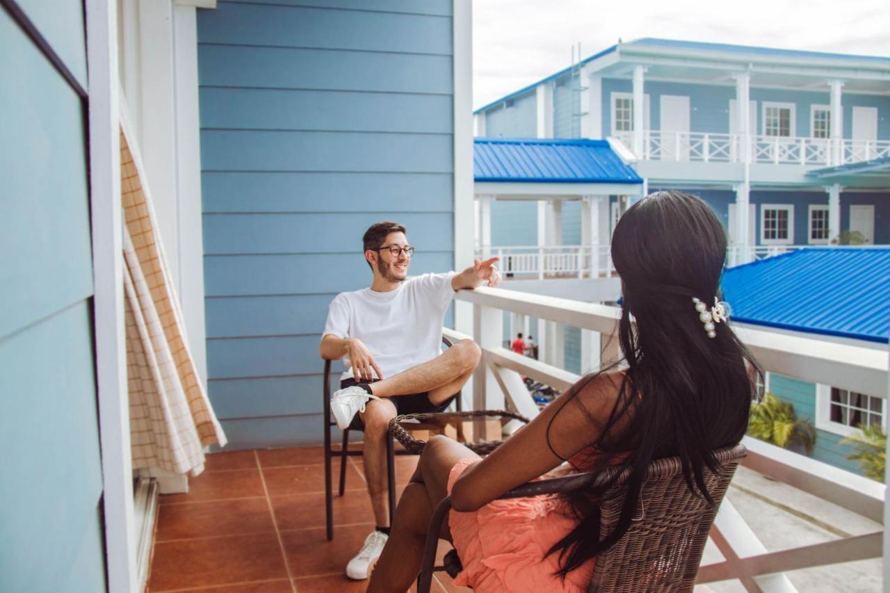 Hotel Casona Del Lago Flores Eksteriør billede