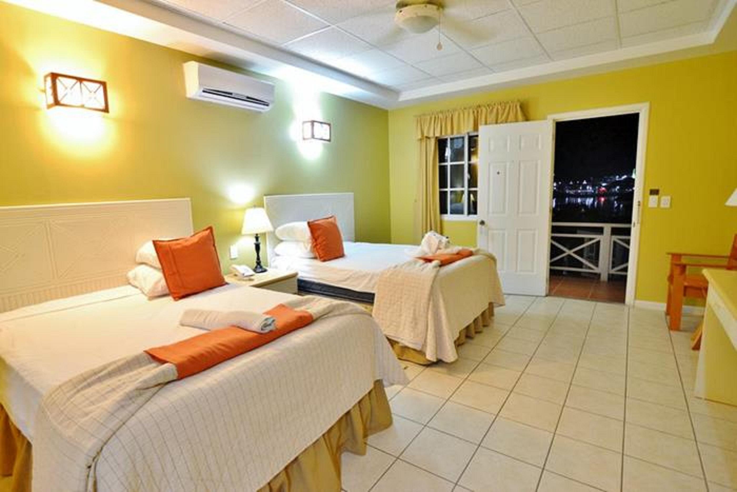 Hotel Casona Del Lago Flores Eksteriør billede