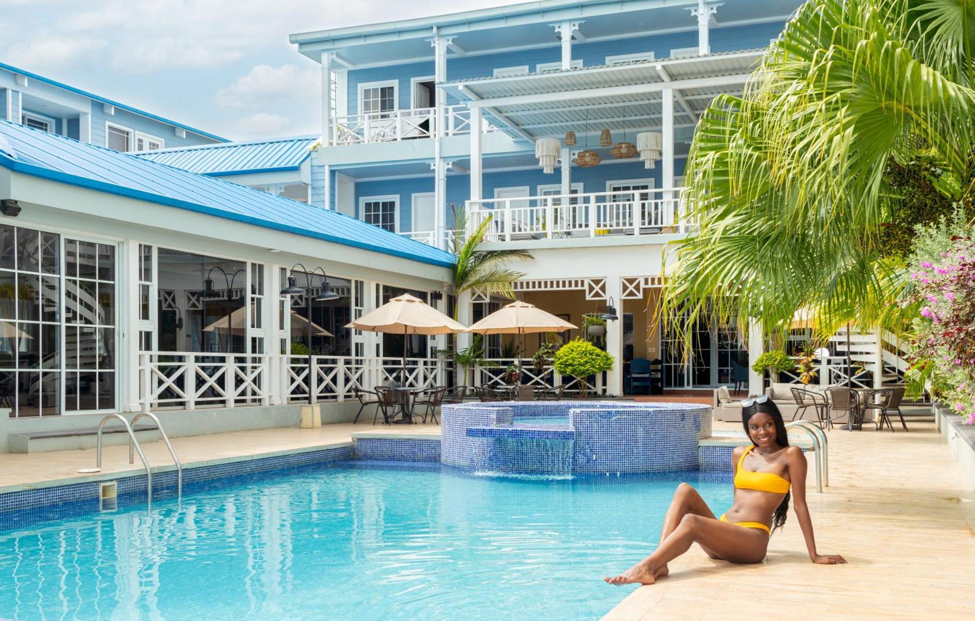 Hotel Casona Del Lago Flores Eksteriør billede